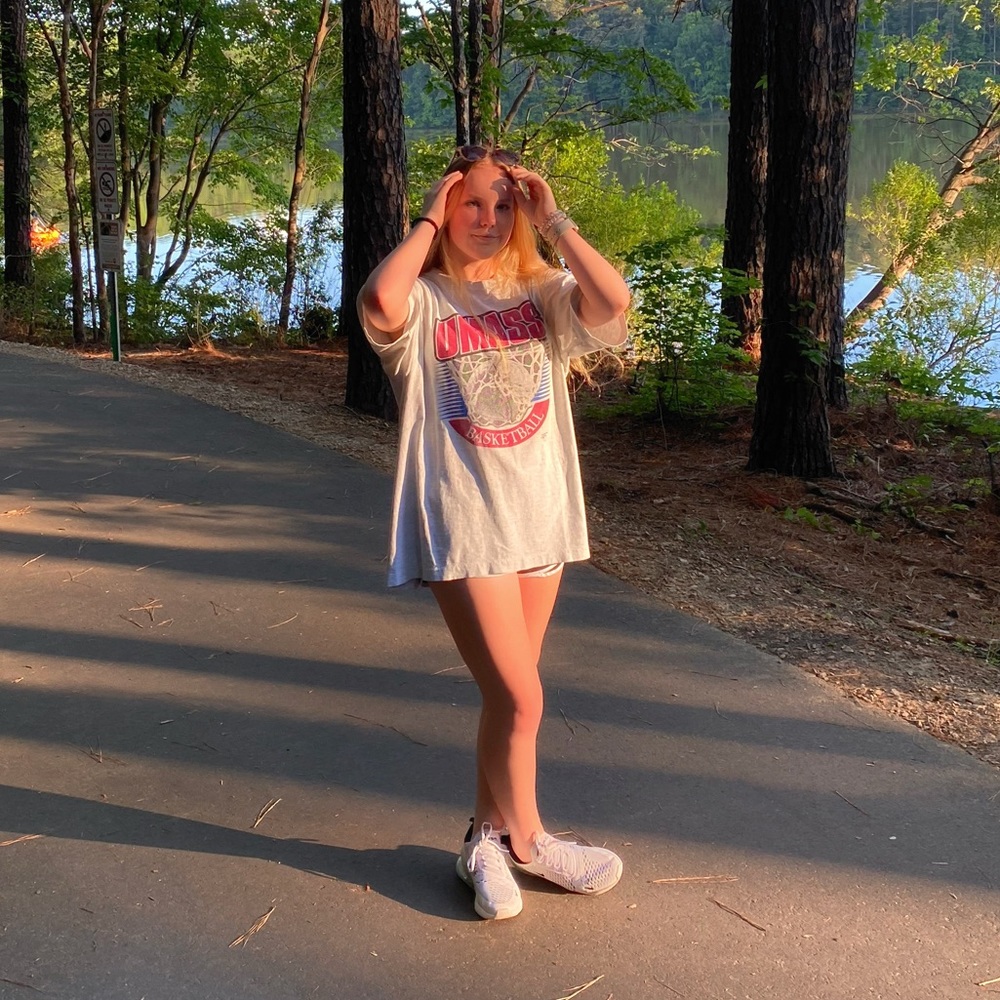 Meet your Posher, Rachel